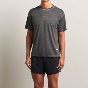 SATISFY Auralite Running T Shirt Mens Size 4 XL Gray Short Sleeve Athletic